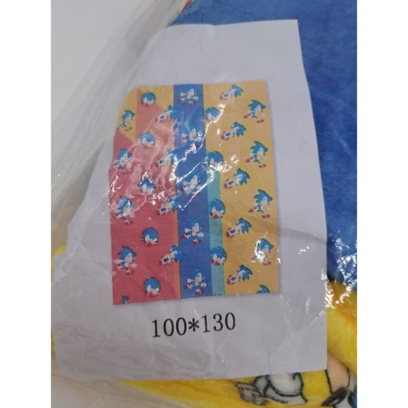 Sonic The Hedgehog Yellow Blue Red 100*130 cm Beach Bath Towel - Picture 1 of 3